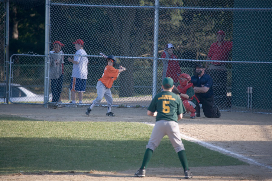 Click to return to grid view of the "Burlington Baseball Softball Association - 2007" gallery "Ripken Majors Playoffs Orioles v. Athletics"