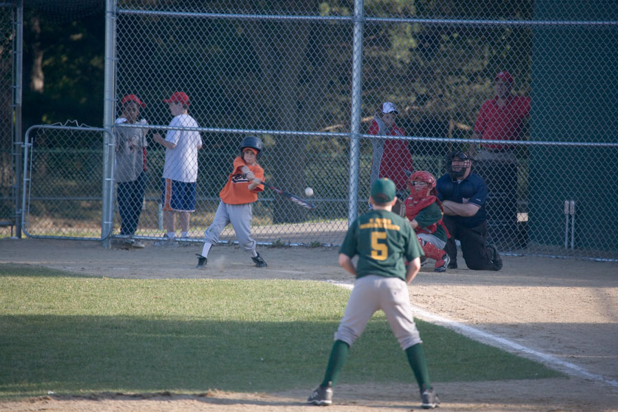 Click to return to grid view of the "Burlington Baseball Softball Association - 2007" gallery "Ripken Majors Playoffs Orioles v. Athletics"