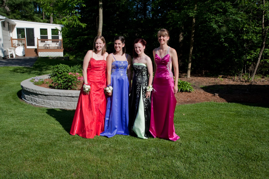 Click to return to grid view of the "Burlington High School - 2009-10" gallery "BHS - Junior Prom - 