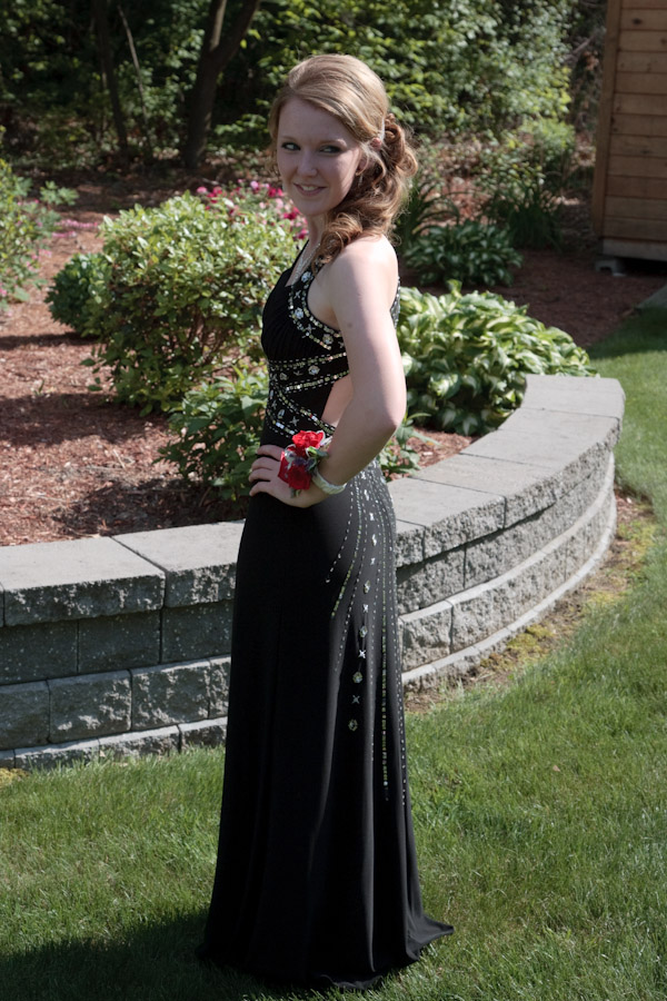 Click to return to grid view of the "Burlington High School - 2011-12" gallery "BHS - Junior Prom - 