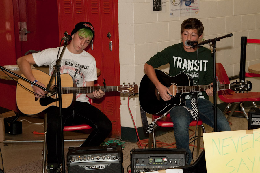 Click to return to grid view of the "- Music -" gallery "Never Say Die (Acoustic Set) - Burlington High School, Athletic Boosters Craft Fair"