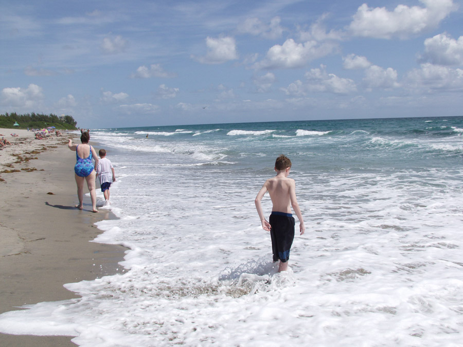 Click to return to grid view of the "- Family -" gallery "Vacation - Boca Raton"