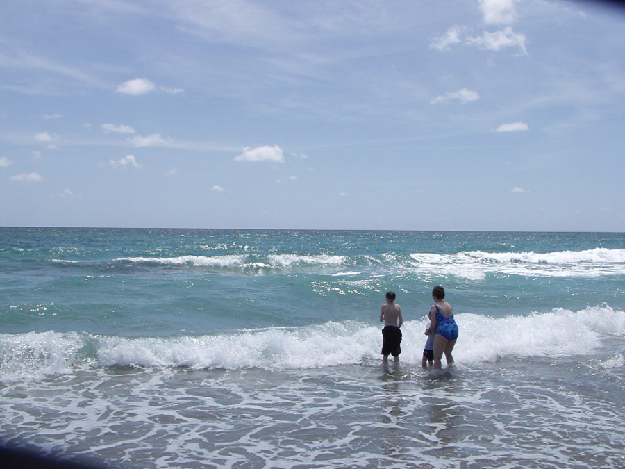 Click to return to grid view of the "- Family -" gallery "Vacation - Boca Raton"