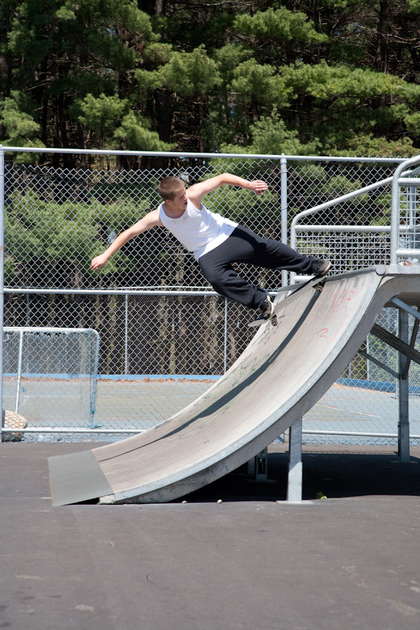 Click to return to grid view of the "- Family -" gallery "Josh & Friends - Skateboarding at Simonds Park"